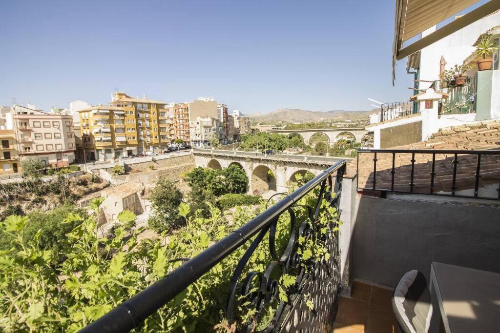 Preciosa Casa En Vilajoyosa Con Vistas Al Mar En Las Casas Colgantes Del Casco Antiguo Villajoyosa Exterior photo